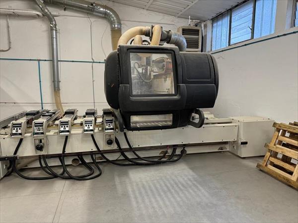 Centro di lavoro professionale per legno 3 assi