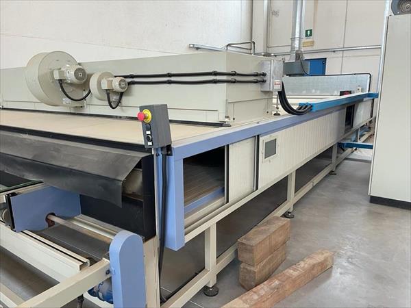 Linie de vopsit parchet marca Stemas / Mauri - Foto 2